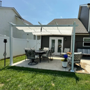 PURPLE LEAF Outdoor Retractable Pergola mit Doppelsonnenschutz-Überdachung Weiß Heavy-Duty Aluminium-Pergola Patio Moderne Pergola für Garten Deck Hinterhof milchweiße Lichterkette